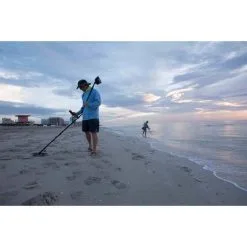 Minelab Equinox 600 Metal Detector -Camping Hardware Sales BCF 596812 07 hi res