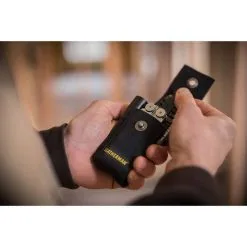 Leatherman Large Nylon Sheath -Camping Hardware Sales BCF 649435 02 hi res